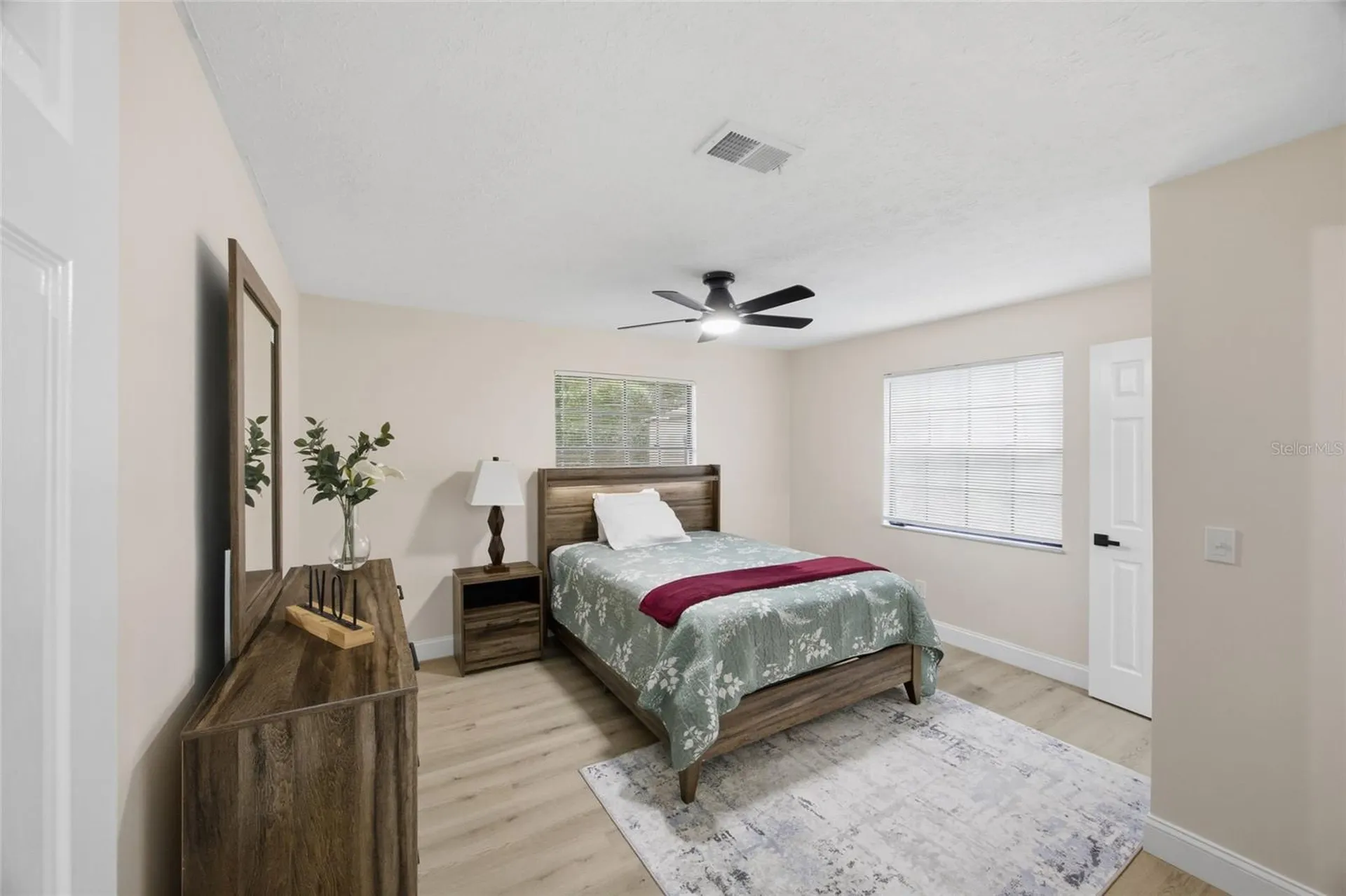 920 W Candlewood Avenue Tampa FL 33603