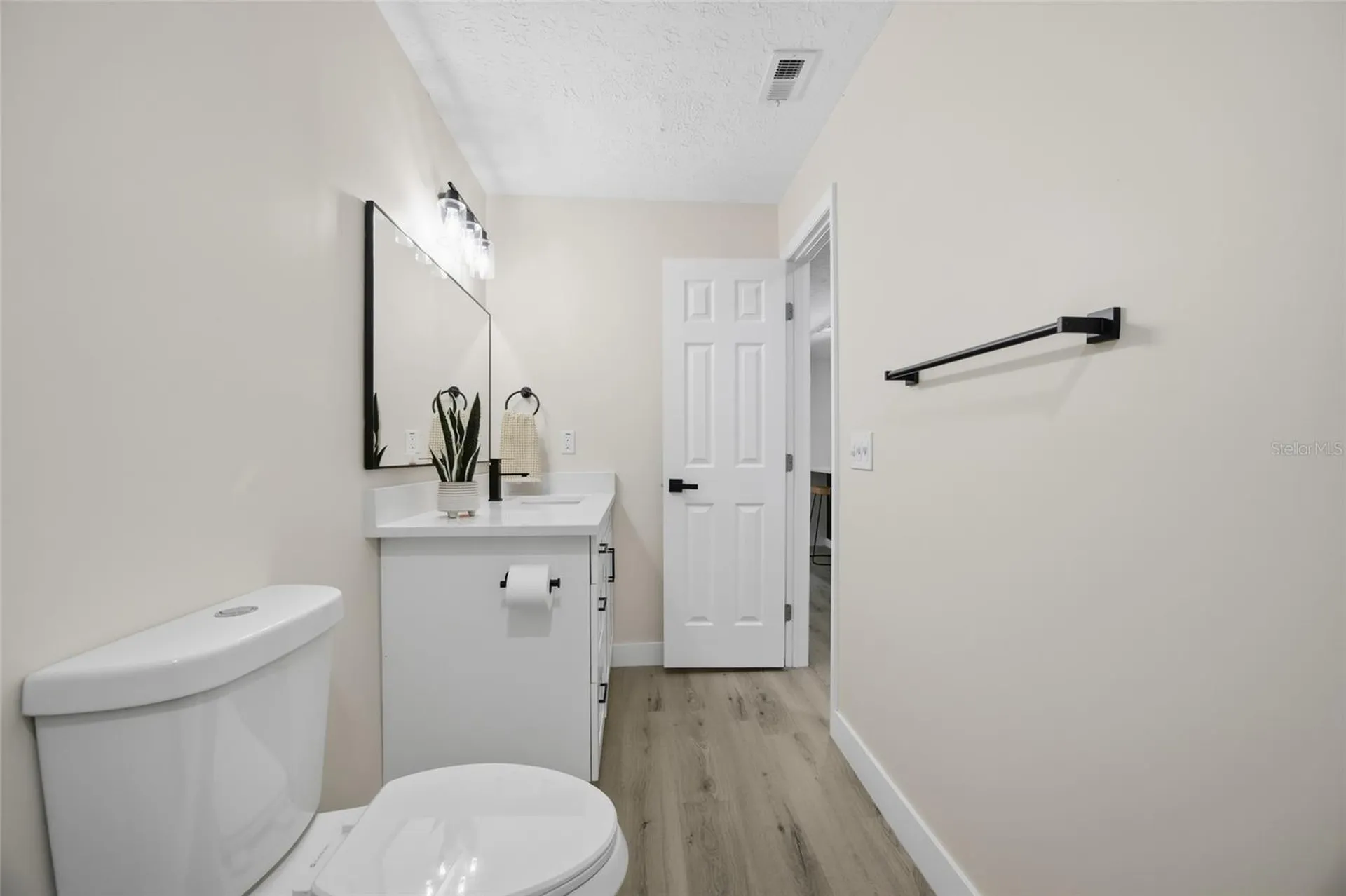 920 W Candlewood Avenue Tampa FL 33603