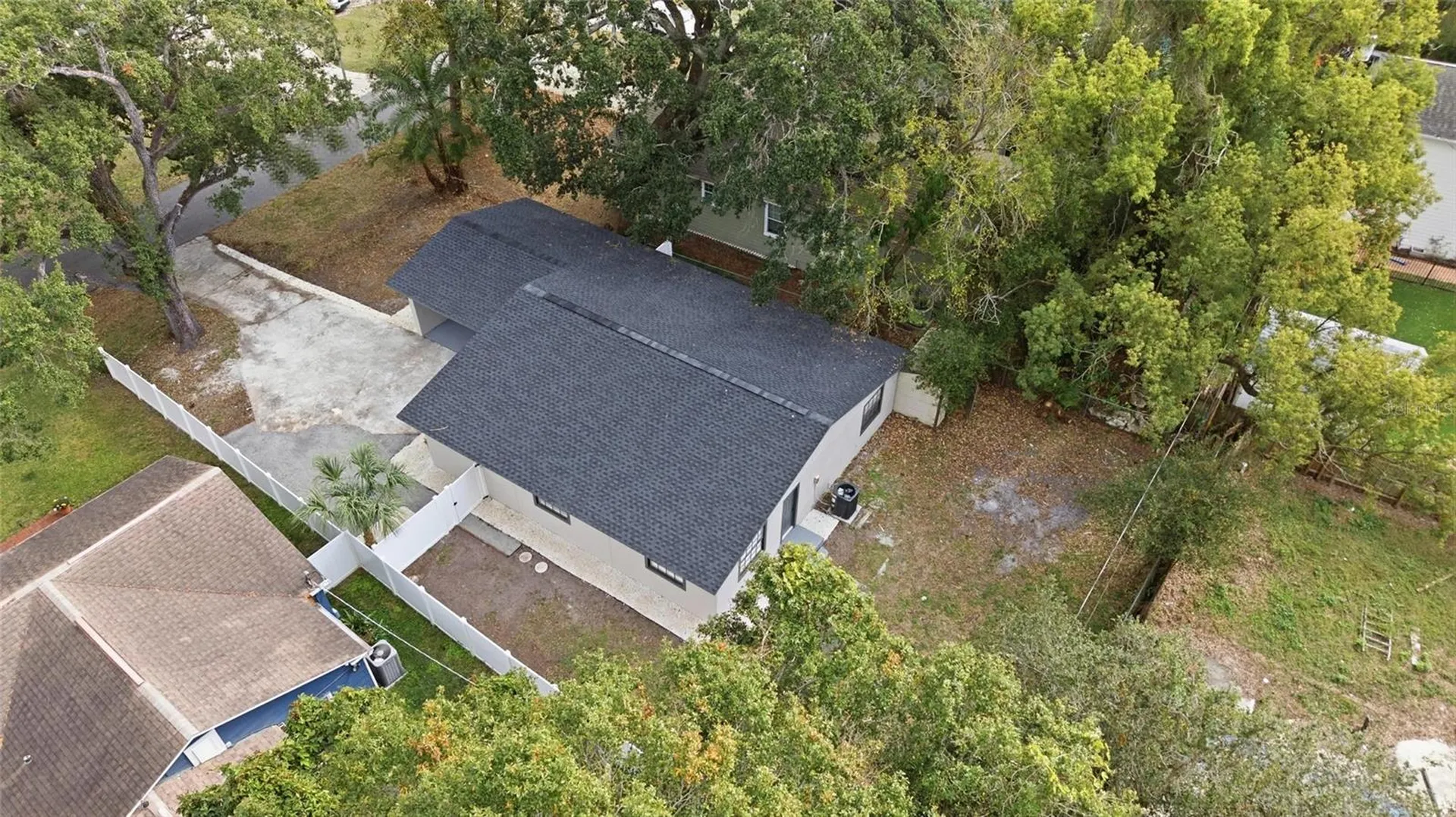 920 W Candlewood Avenue Tampa FL 33603
