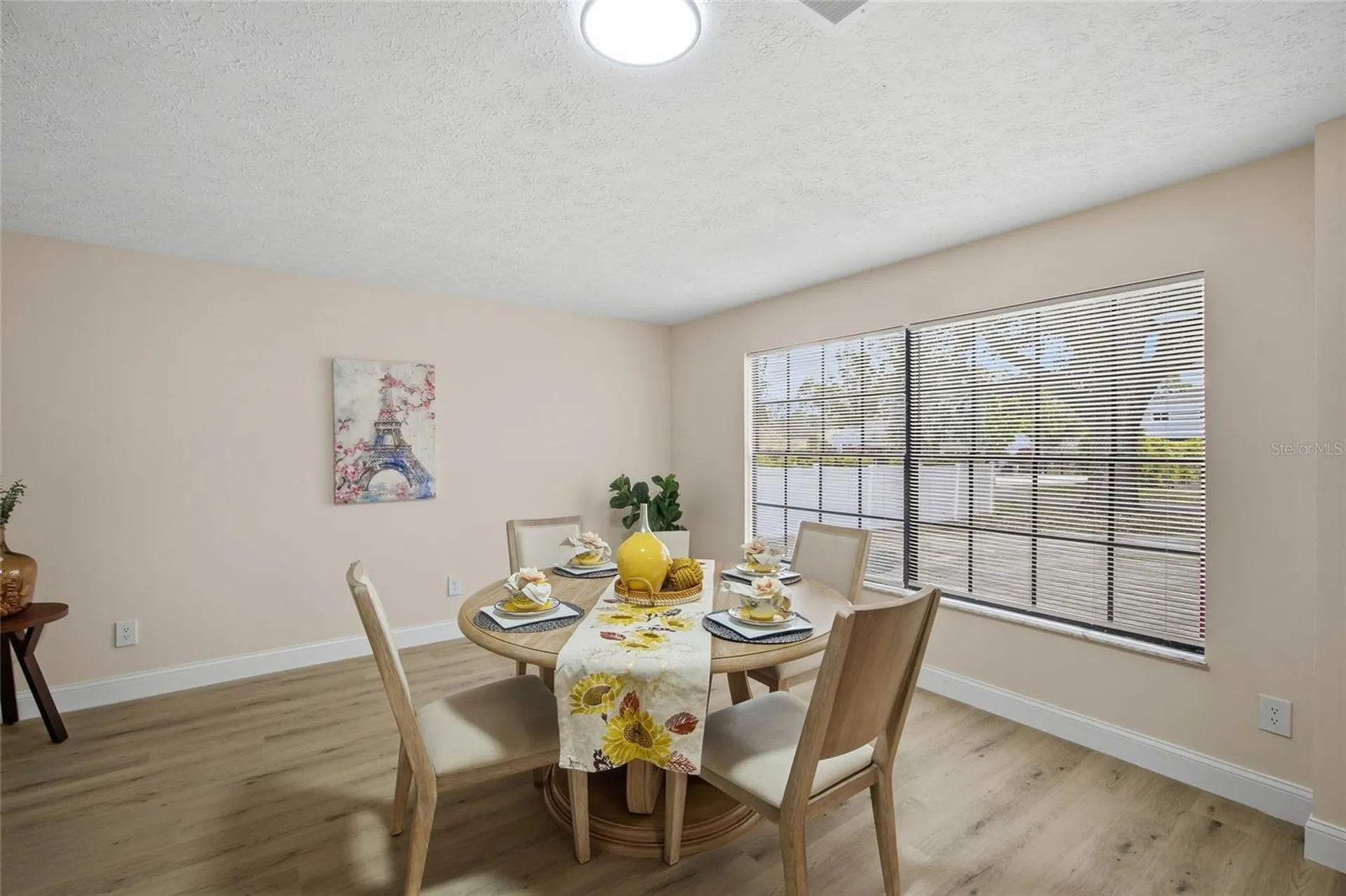 920 W Candlewood Avenue Tampa FL 33603
