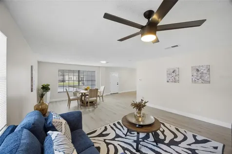 920 W Candlewood Avenue Tampa FL 33603