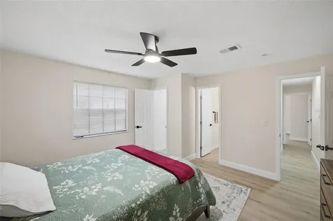 920 W Candlewood Avenue Tampa FL 33603