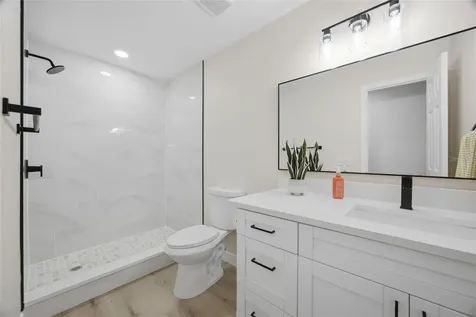 920 W Candlewood Avenue Tampa FL 33603