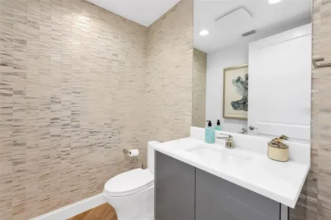 13675 Vanderbilt Drive Naples FL 34110