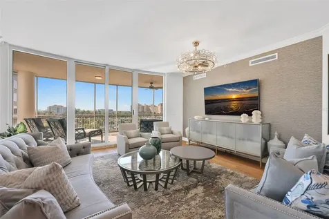 13675 Vanderbilt Drive Naples FL 34110