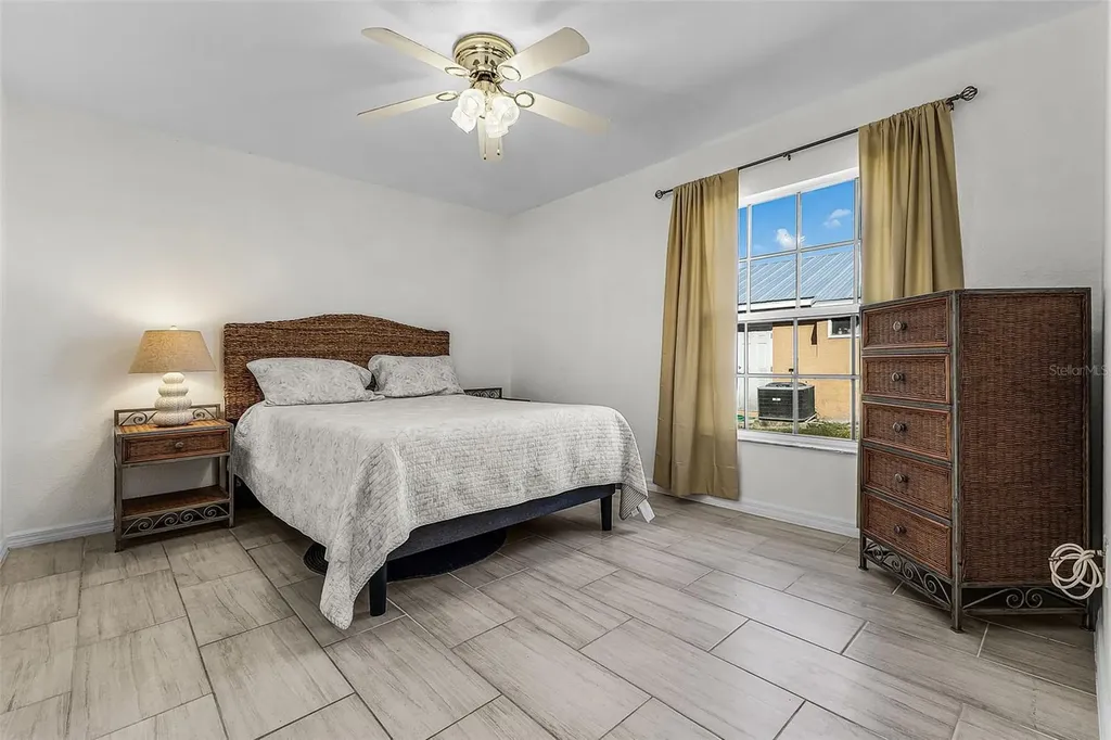 3327 SW 26th Avenue Cape Coral FL 33914