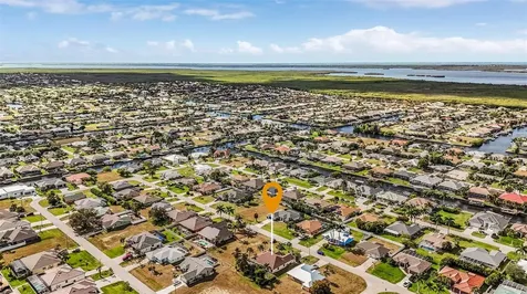 3327 SW 26th Avenue Cape Coral FL 33914