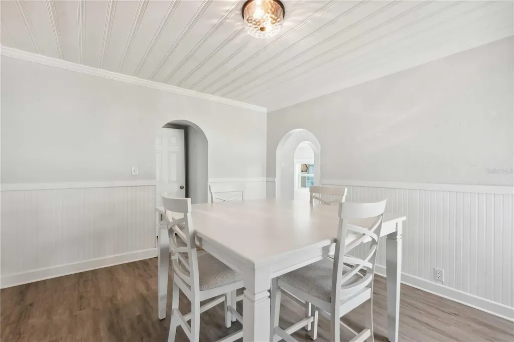 113 W Noble Avenue Bushnell FL 33513