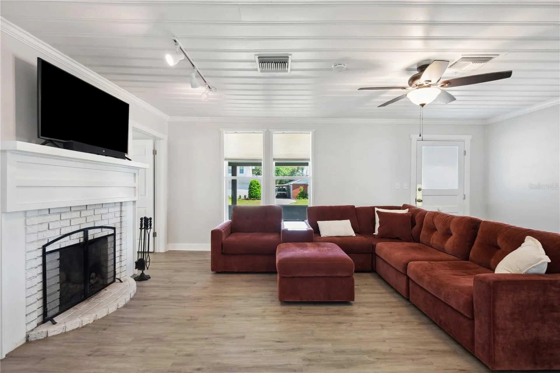 113 W Noble Avenue Bushnell FL 33513