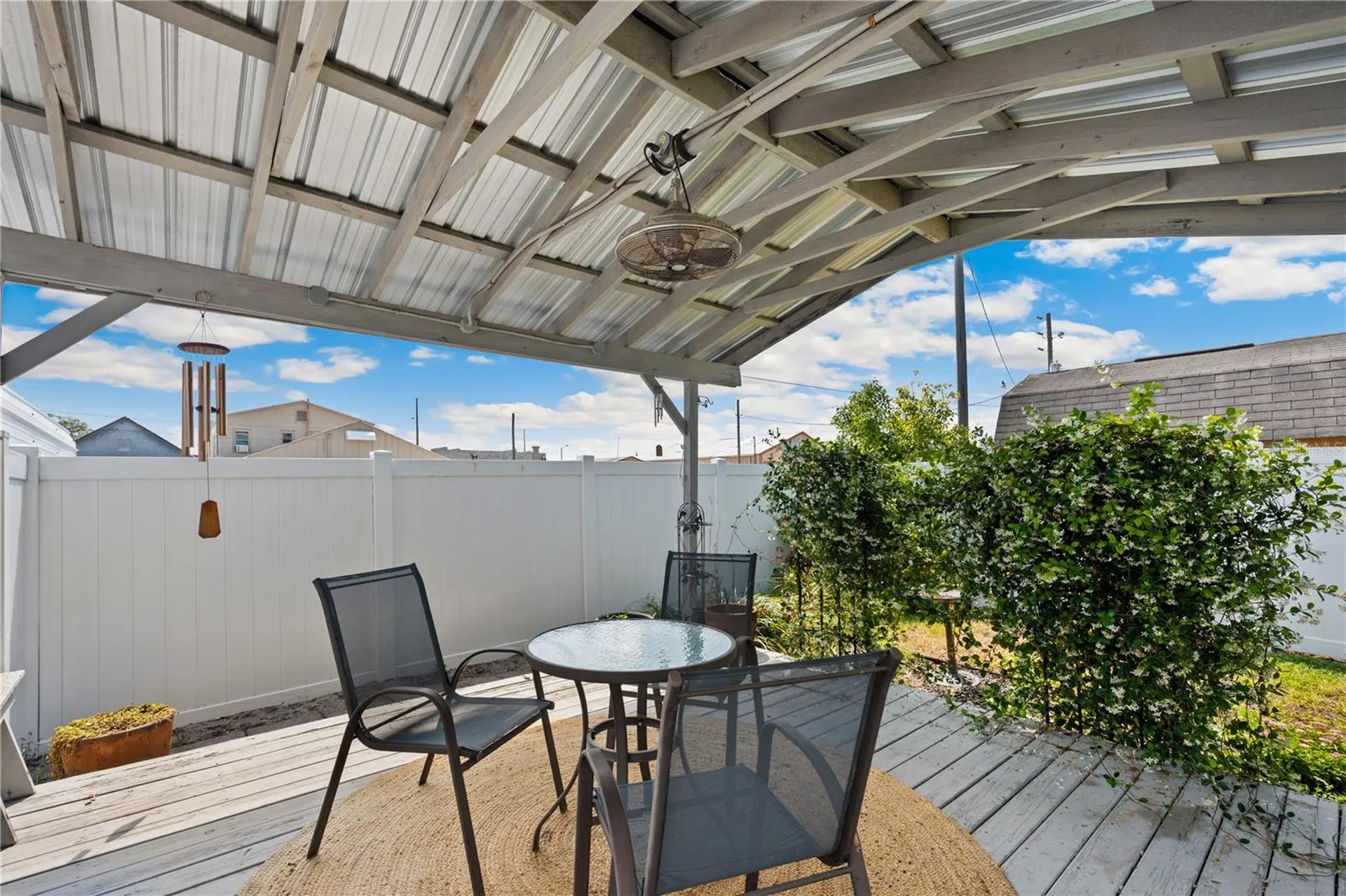 113 W Noble Avenue Bushnell FL 33513