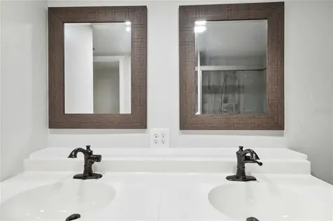 113 W Noble Avenue Bushnell FL 33513