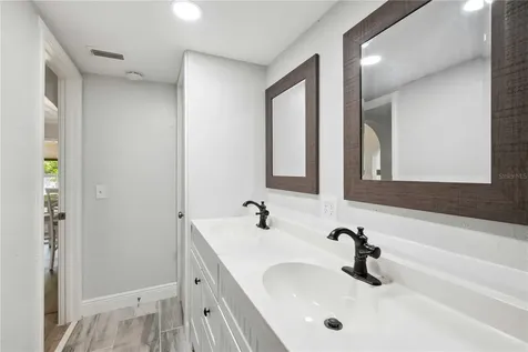 113 W Noble Avenue Bushnell FL 33513
