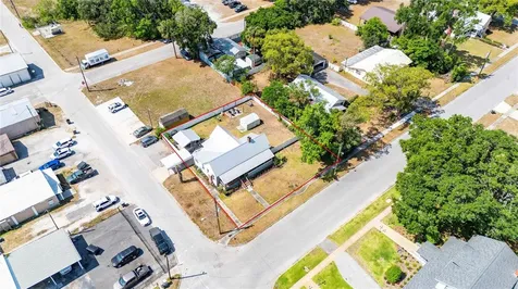 113 W Noble Avenue Bushnell FL 33513