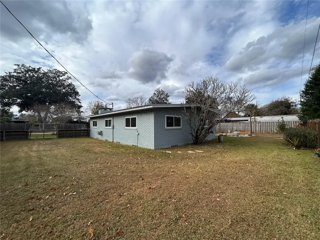 16633 NW 173rd Terrace Alachua FL 32615