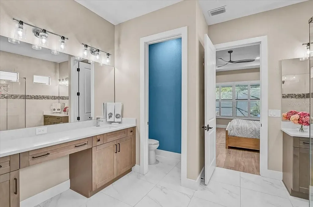4966 Kiva Circle Bradenton FL 34211