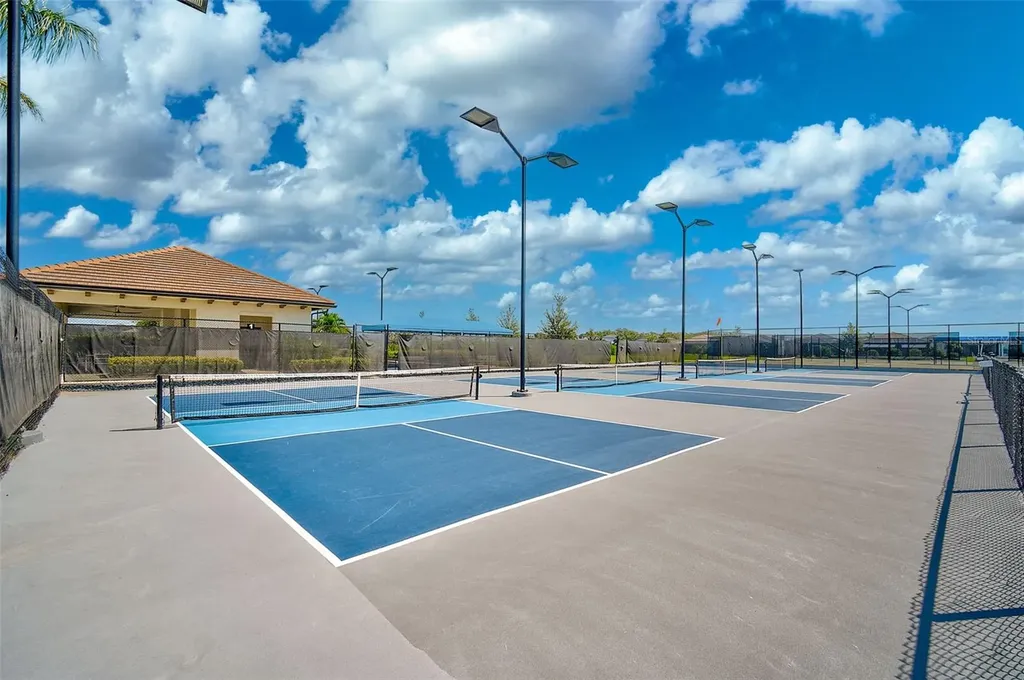 4966 Kiva Circle Bradenton FL 34211