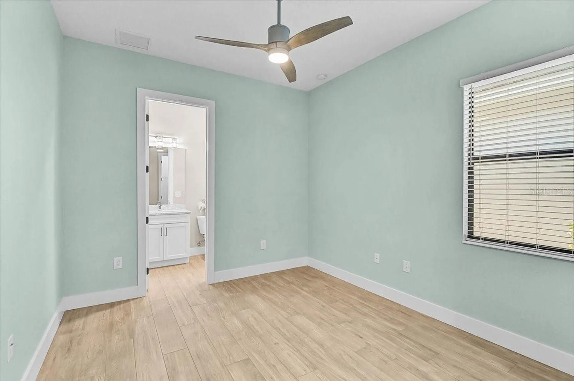 4966 Kiva Circle Bradenton FL 34211