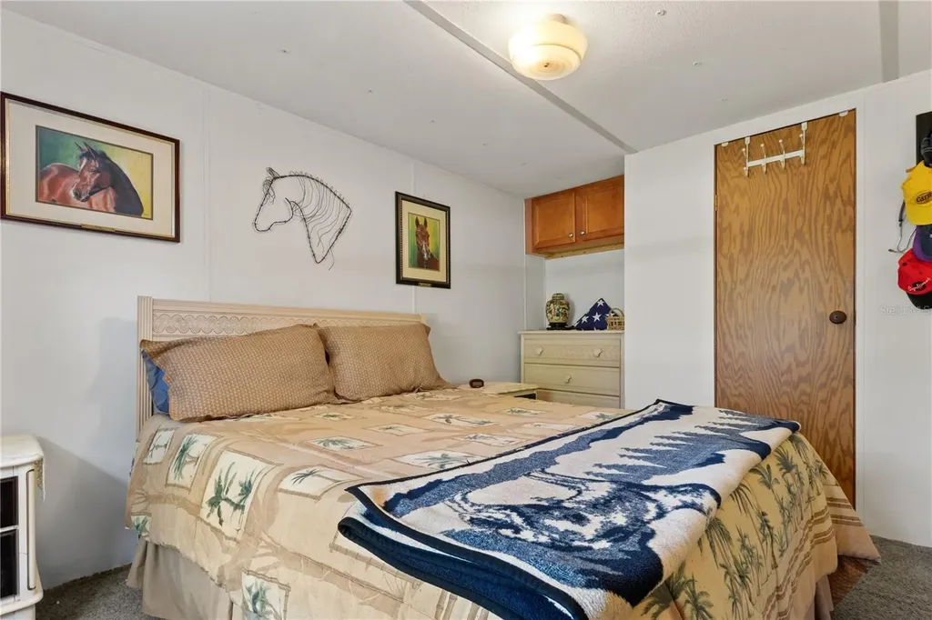 3650 SE 176th Place Inglis FL 34449