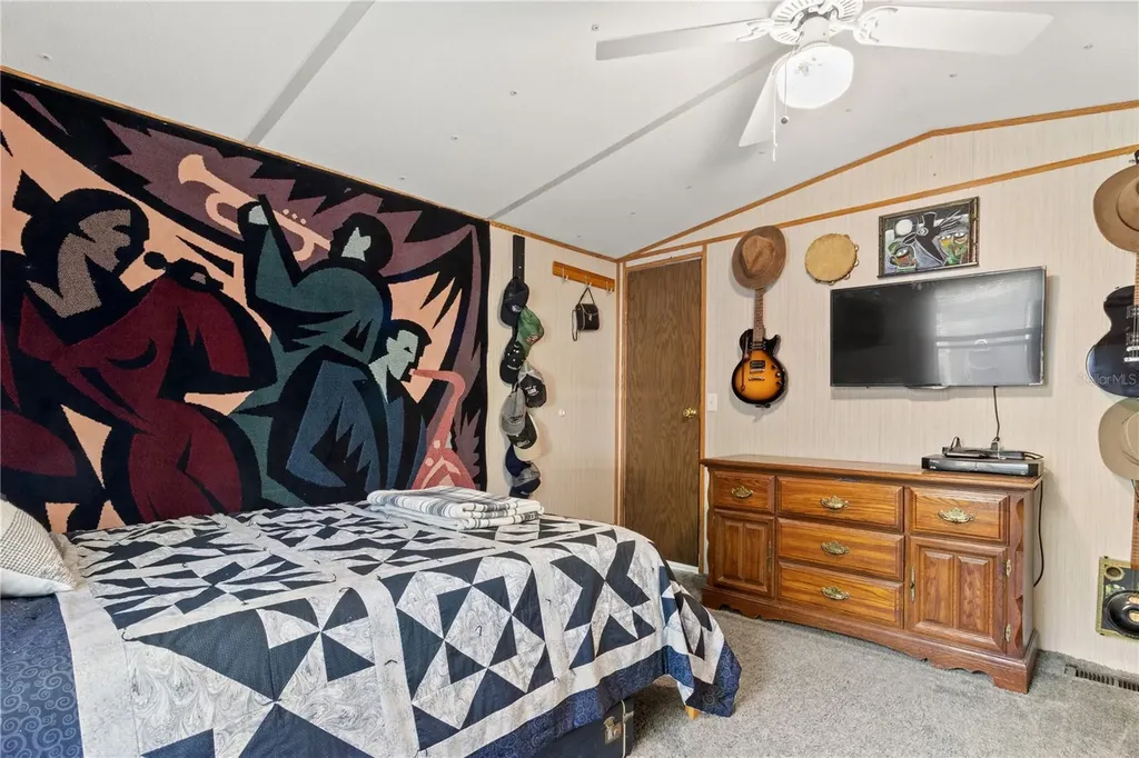3650 SE 176th Place Inglis FL 34449