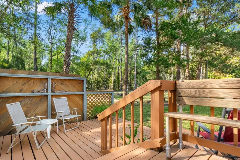 3650 SE 176th Place Inglis FL 34449