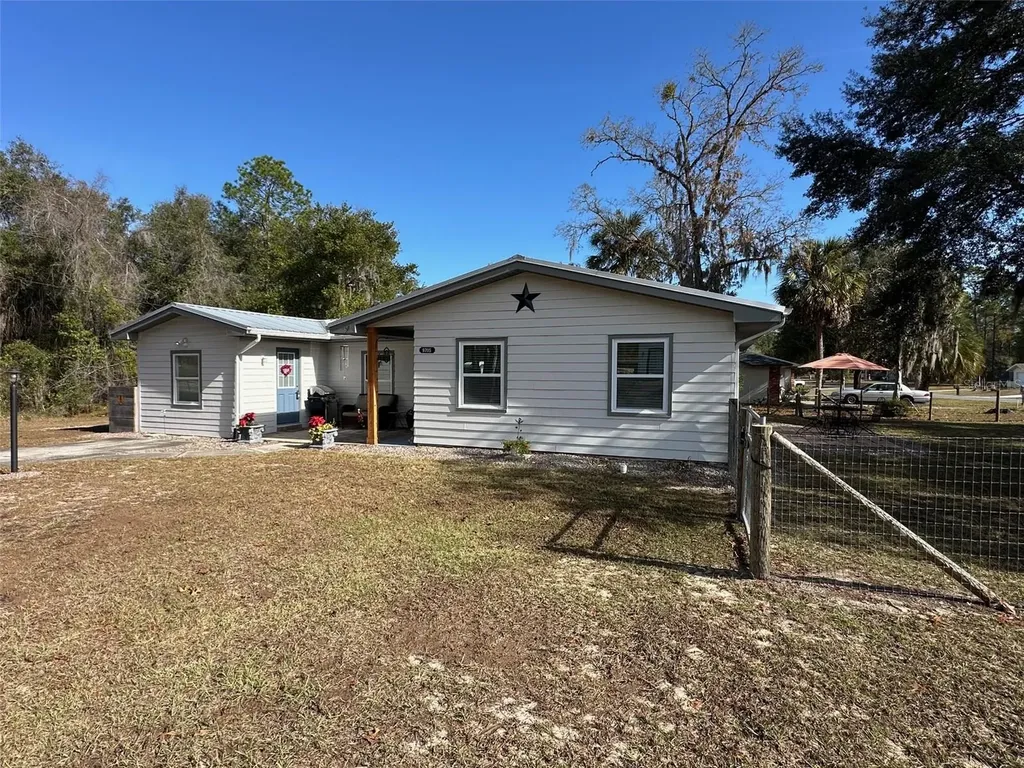 9705 N Cortlandt Drive Citrus Springs FL 34434