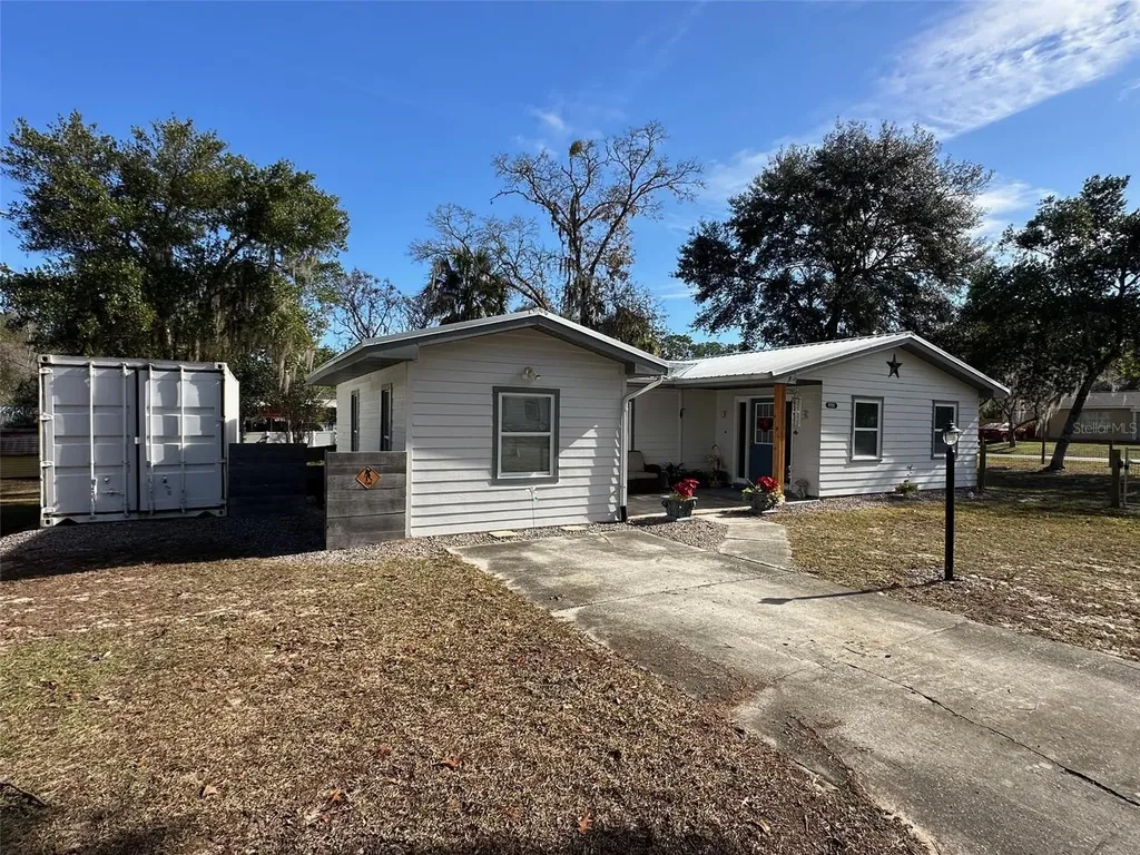 9705 N Cortlandt Drive Citrus Springs FL 34434