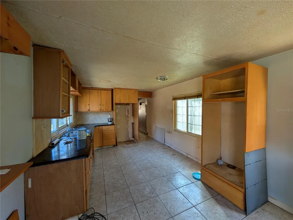 25314 Luke Street Christmas FL 32709