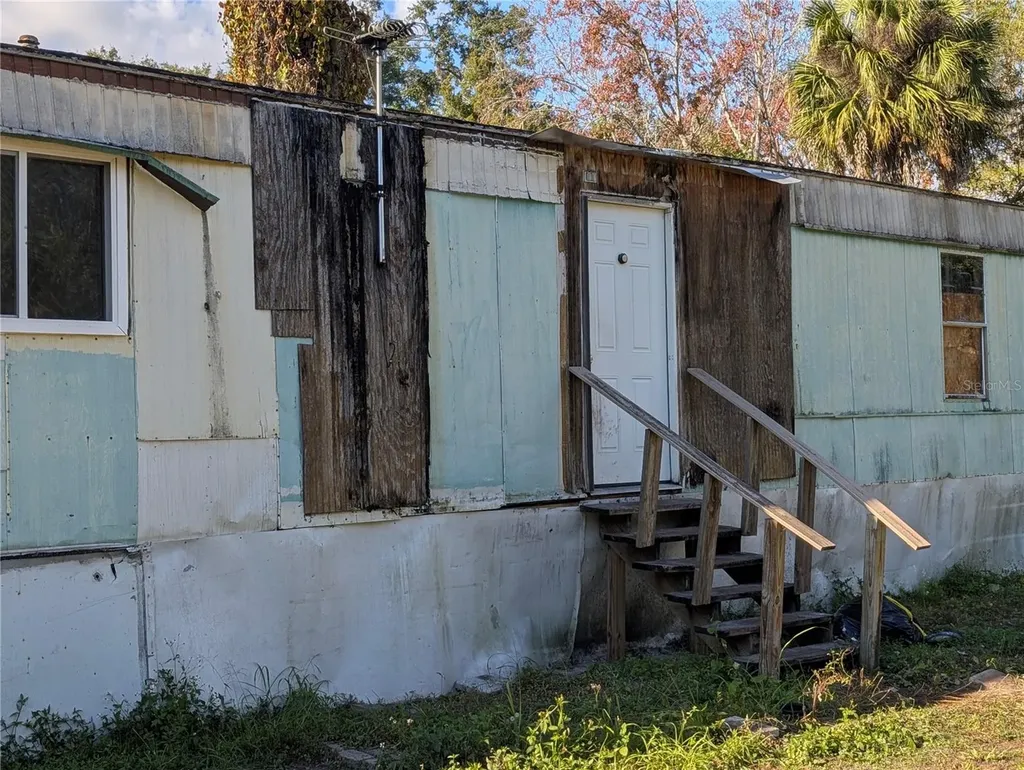 25314 Luke Street Christmas FL 32709