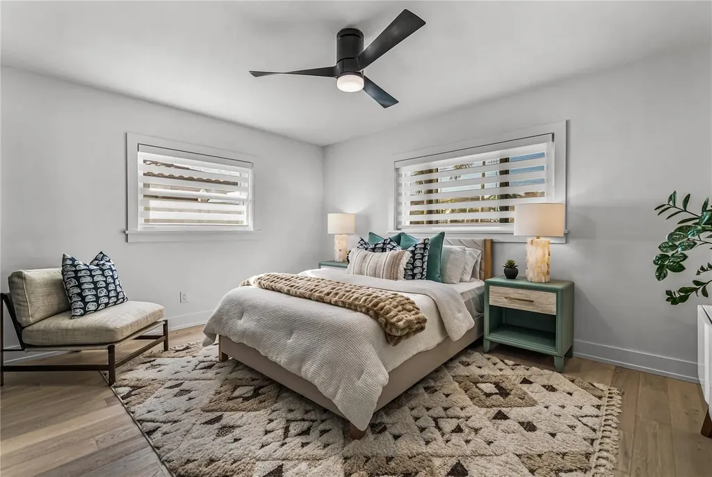 6619 Blue Heron Drive S St Petersburg FL 33707