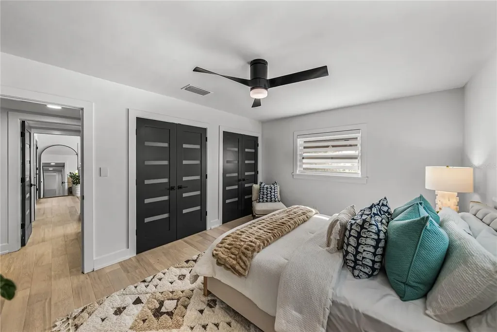 6619 Blue Heron Drive S St Petersburg FL 33707