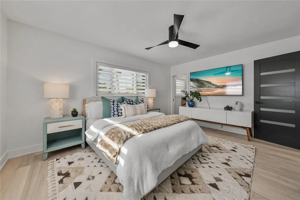6619 Blue Heron Drive S St Petersburg FL 33707