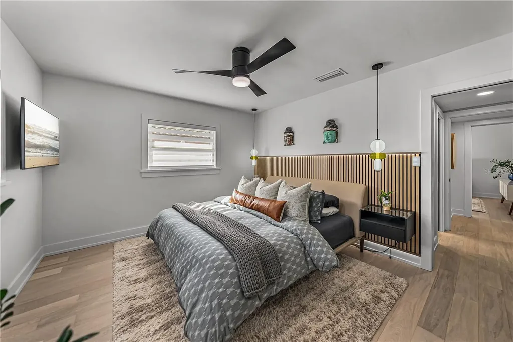 6619 Blue Heron Drive S St Petersburg FL 33707