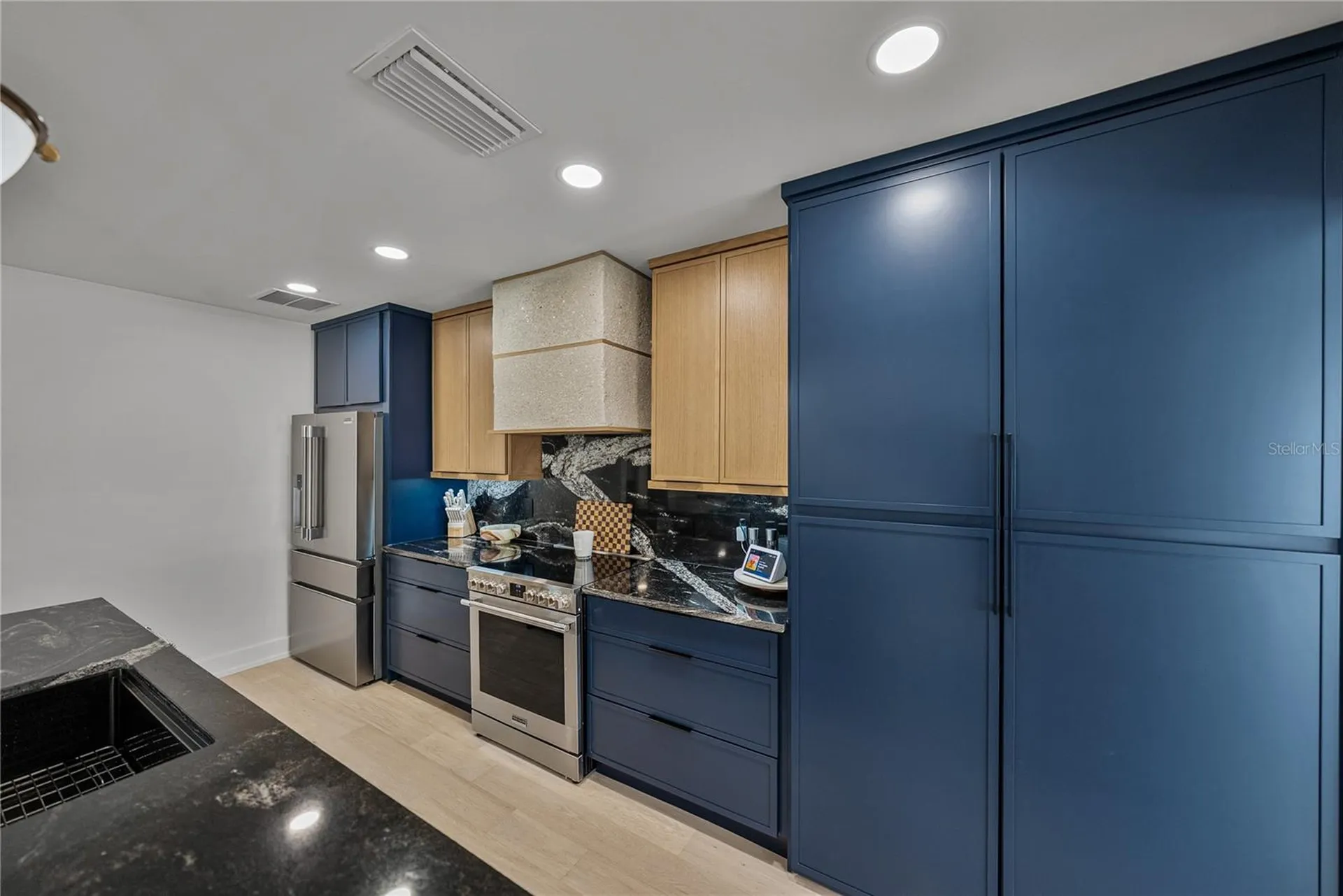 6619 Blue Heron Drive S St Petersburg FL 33707