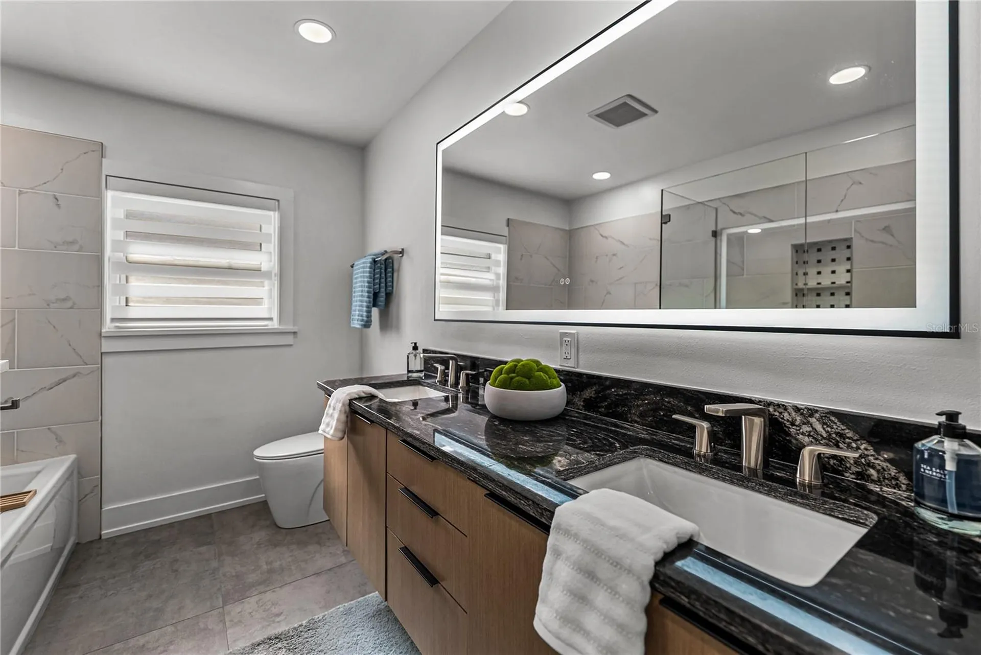 6619 Blue Heron Drive S St Petersburg FL 33707