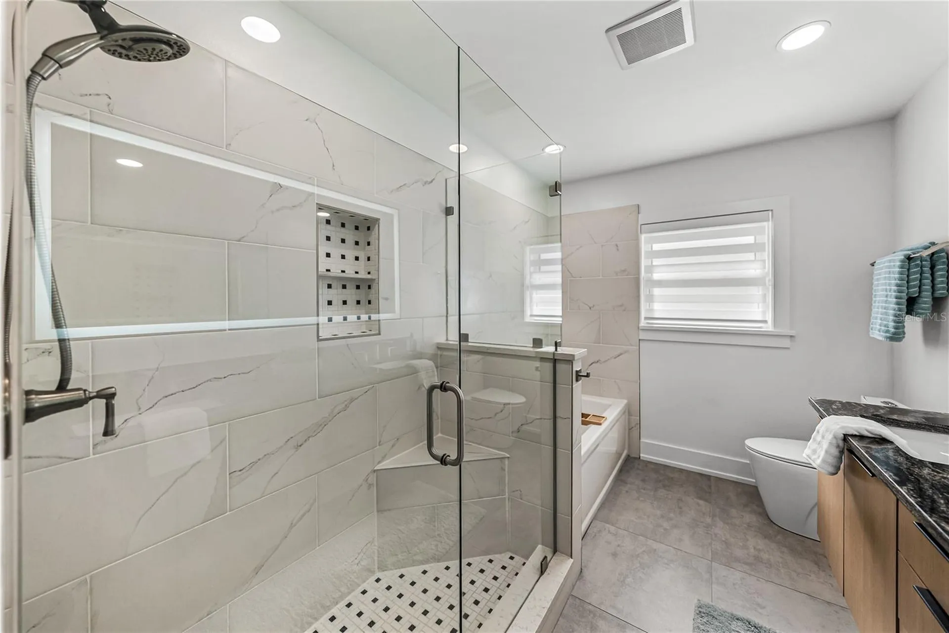 6619 Blue Heron Drive S St Petersburg FL 33707