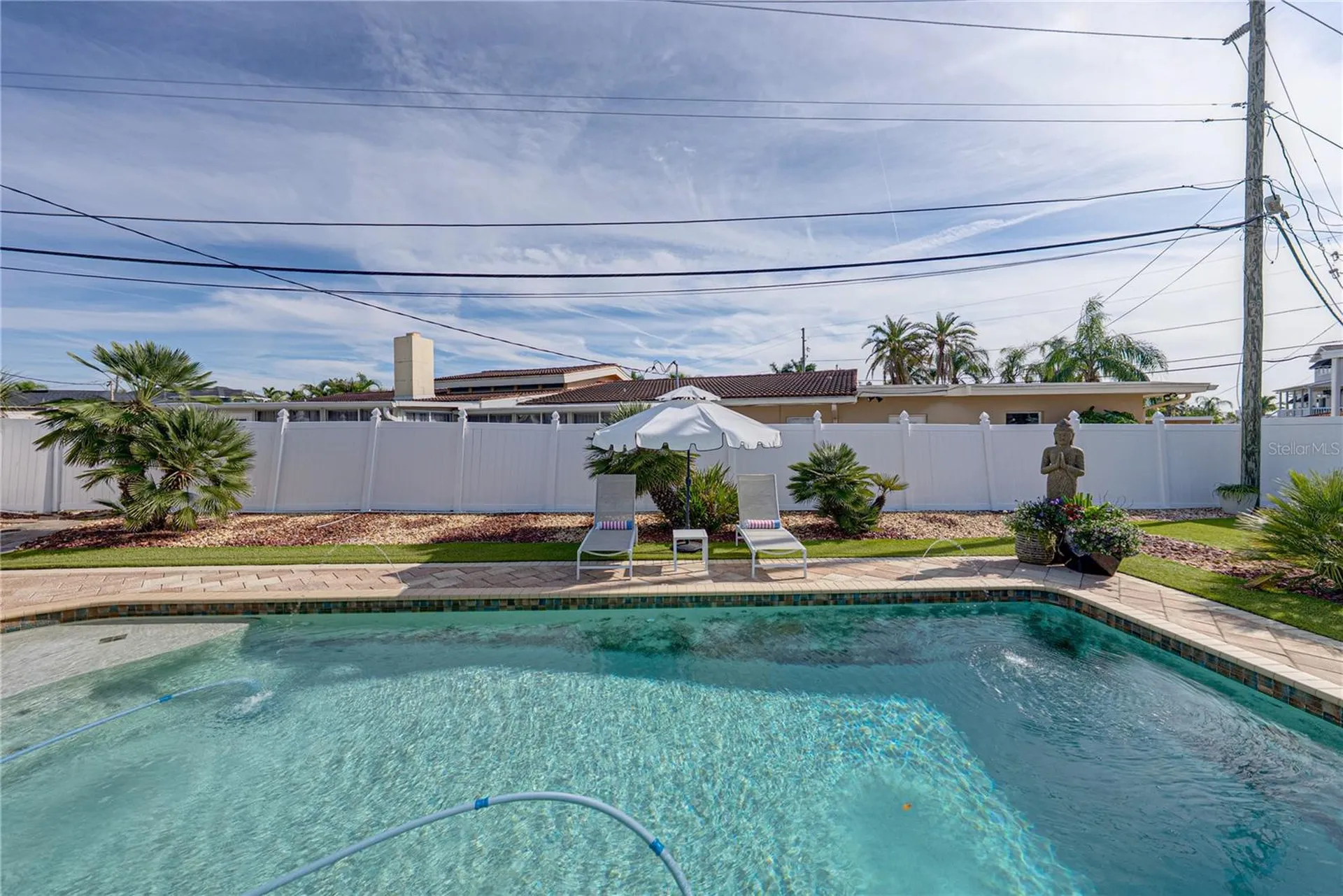 6619 Blue Heron Drive S St Petersburg FL 33707