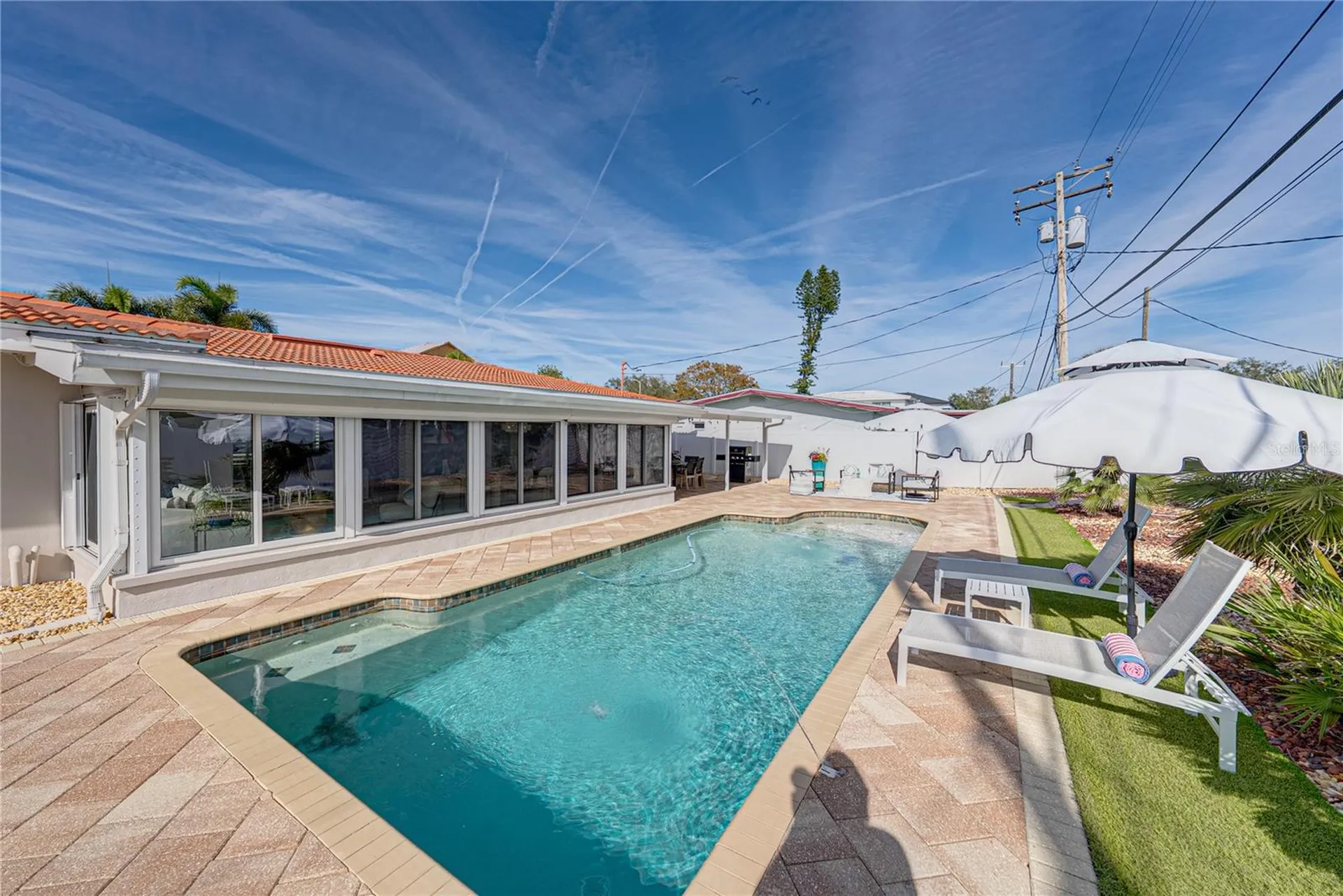 6619 Blue Heron Drive S St Petersburg FL 33707