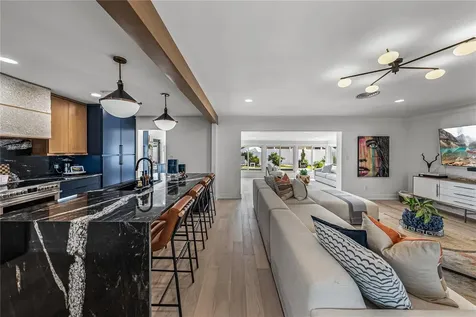 6619 Blue Heron Drive S St Petersburg FL 33707