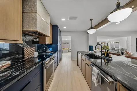 6619 Blue Heron Drive S St Petersburg FL 33707