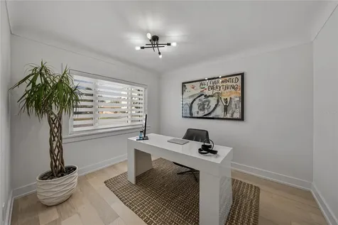 6619 Blue Heron Drive S St Petersburg FL 33707