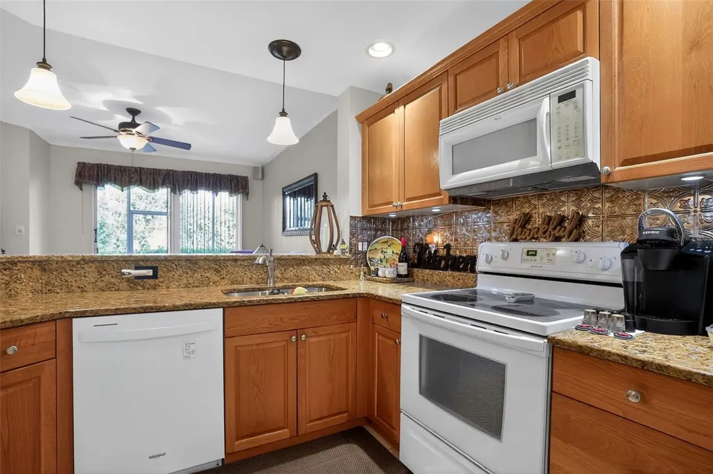 4263 Liron Avenue Fort Myers FL 33916