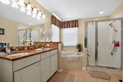 4263 Liron Avenue Fort Myers FL 33916
