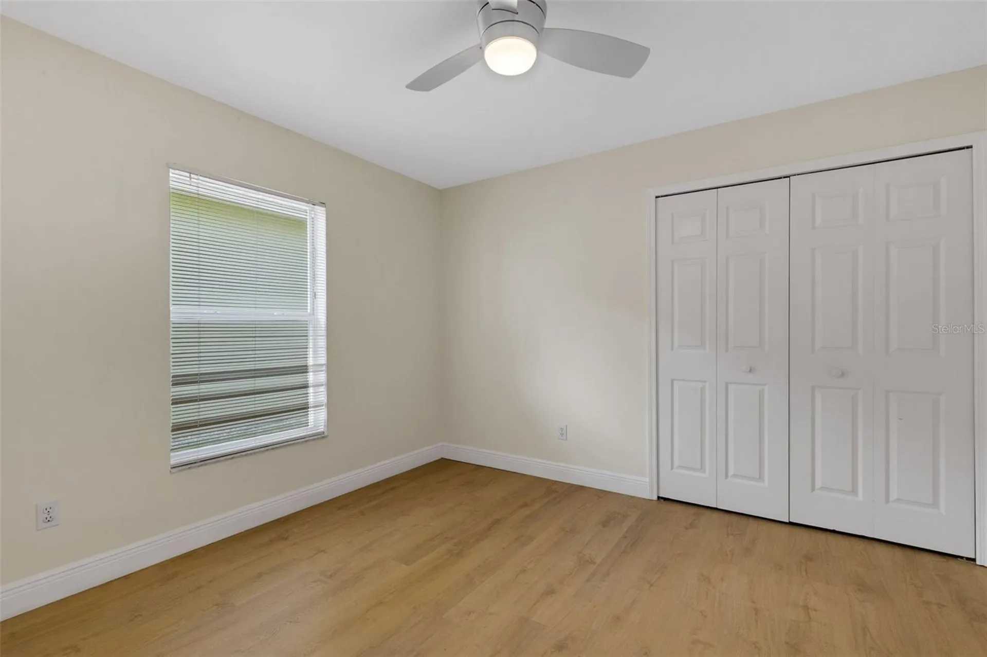 102 Canary Island Circle Davenport FL 33837
