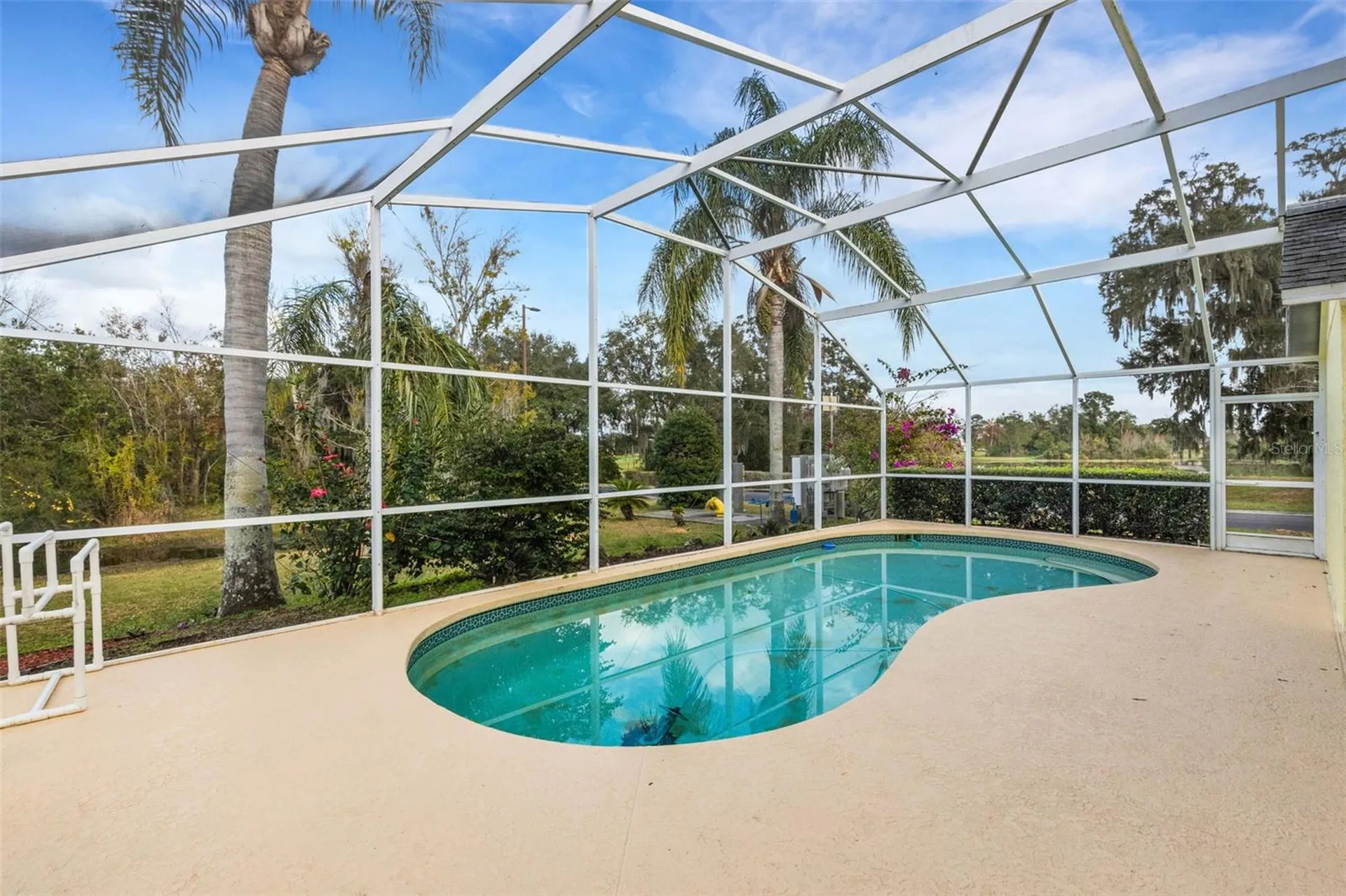 102 Canary Island Circle Davenport FL 33837
