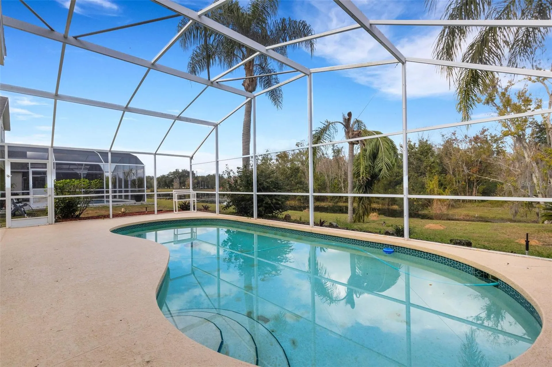 102 Canary Island Circle Davenport FL 33837
