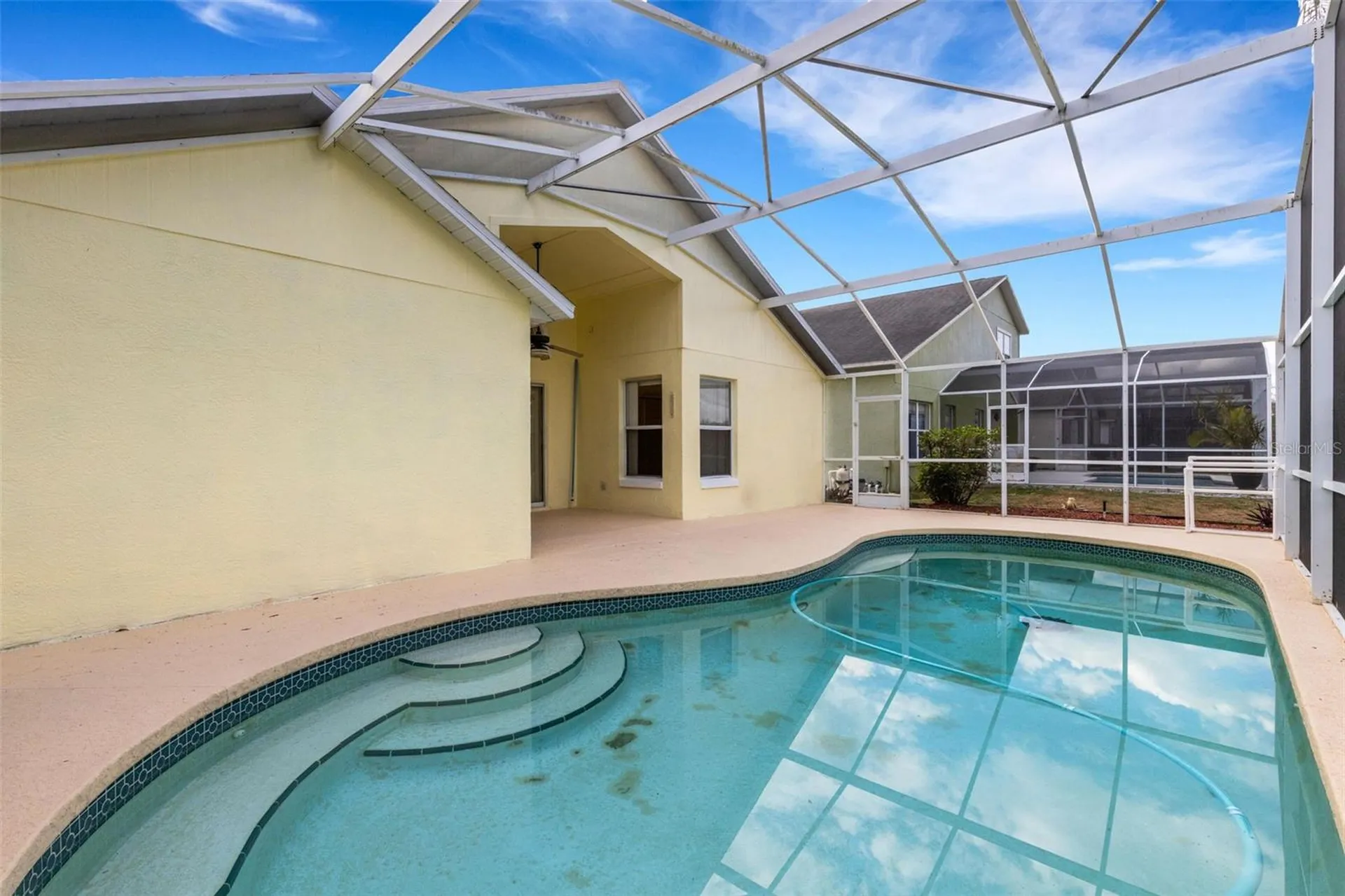 102 Canary Island Circle Davenport FL 33837