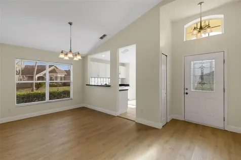 102 Canary Island Circle Davenport FL 33837