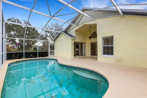 102 Canary Island Circle Davenport FL 33837