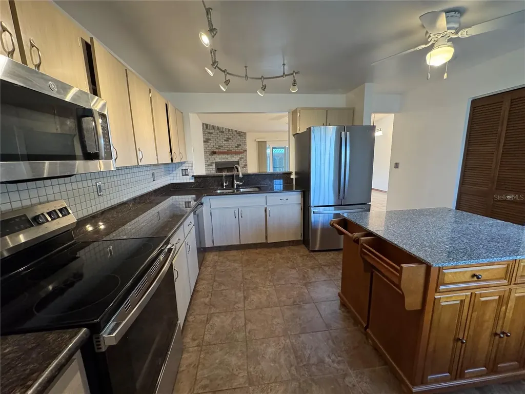 1420 Flamingo Drive Kissimmee FL 34746
