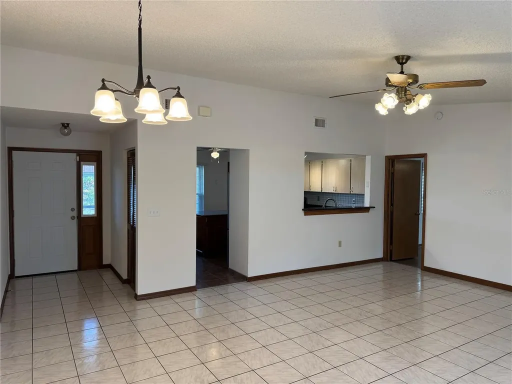 1420 Flamingo Drive Kissimmee FL 34746